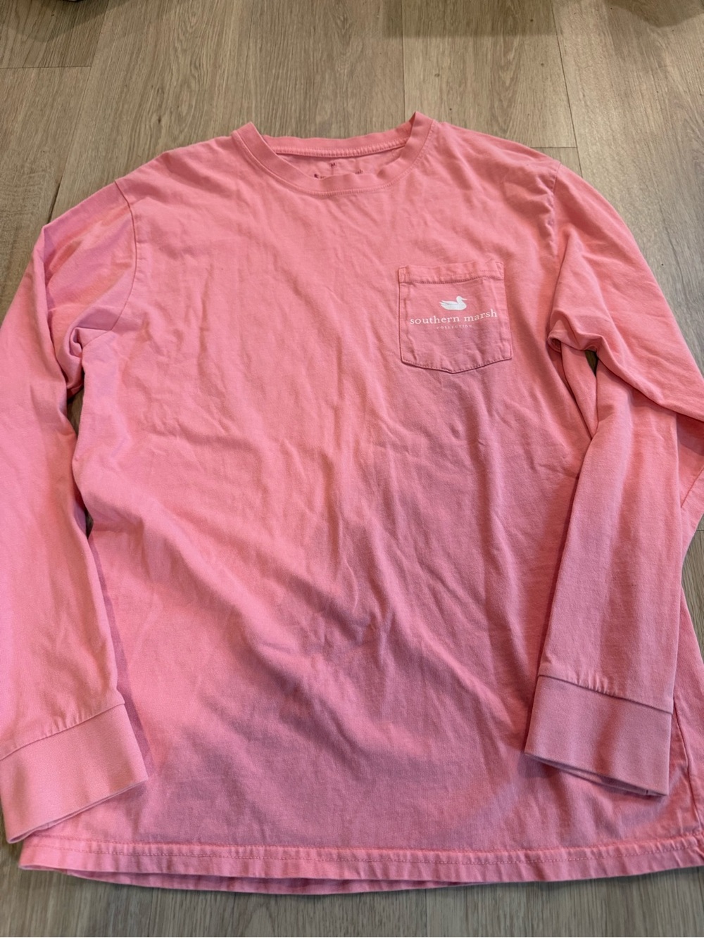 Southern Marsh Men's Long-Sleeve Pocket T-Shirt in Pink adult medium